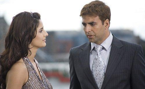 13 Annoying Things NRIs Do When They Return To India