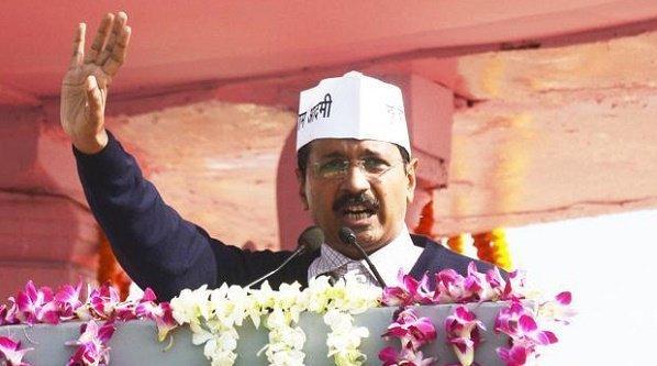 As Kejriwal Sworn In As Delhi CM, Ramlila Maidan Erupts In Festivities. Just Look At These Photos!