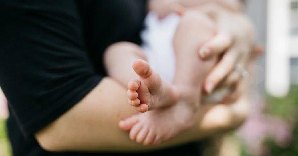 Over 116,000 New-Born Babies Die Every Year In India Due To Air Pollution, According To Study