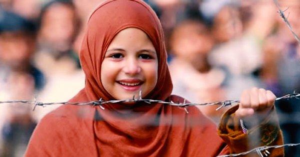 7 Years After Bajrangi Bhaijaan, This Is What Little Shahida Now Looks Like. Feeling Old Yet?