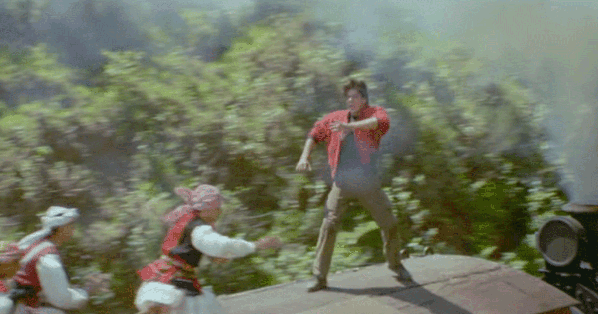 Netizens Can’t Stop Gushing Over SRK Dancing On A Moving Car In ‘Anjaam’ Without Safety Gears