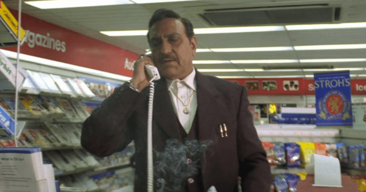 This Is The Initial Backstory Of DDLJ’s Baldev Singh & It’s Quite Interesting